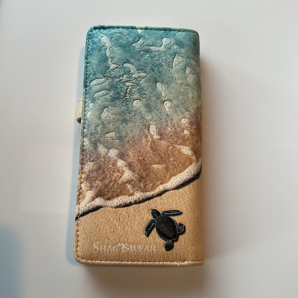 NWT Long Wallet - Picture 2 of 4